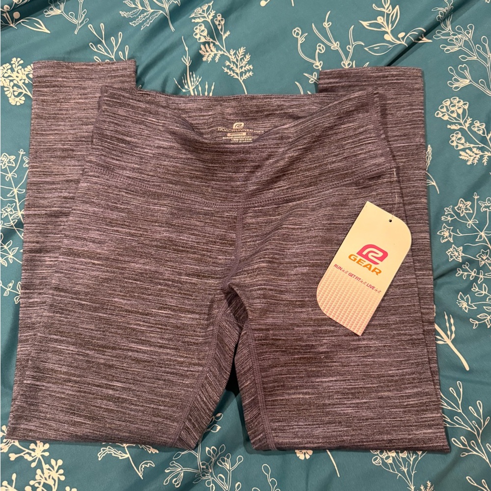 Road runner sports leggings NWT size xs